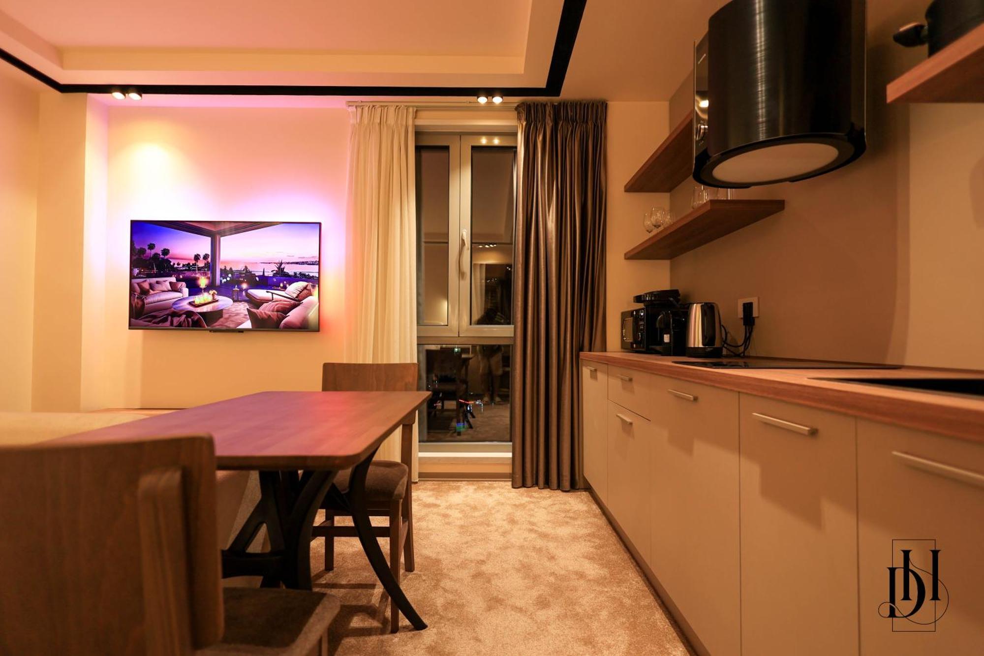 Deha Rooms & Apartments Tirana Kültér fotó
