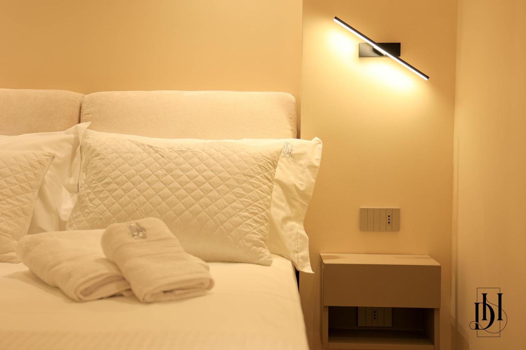 Deha Rooms & Apartments Tirana Kültér fotó