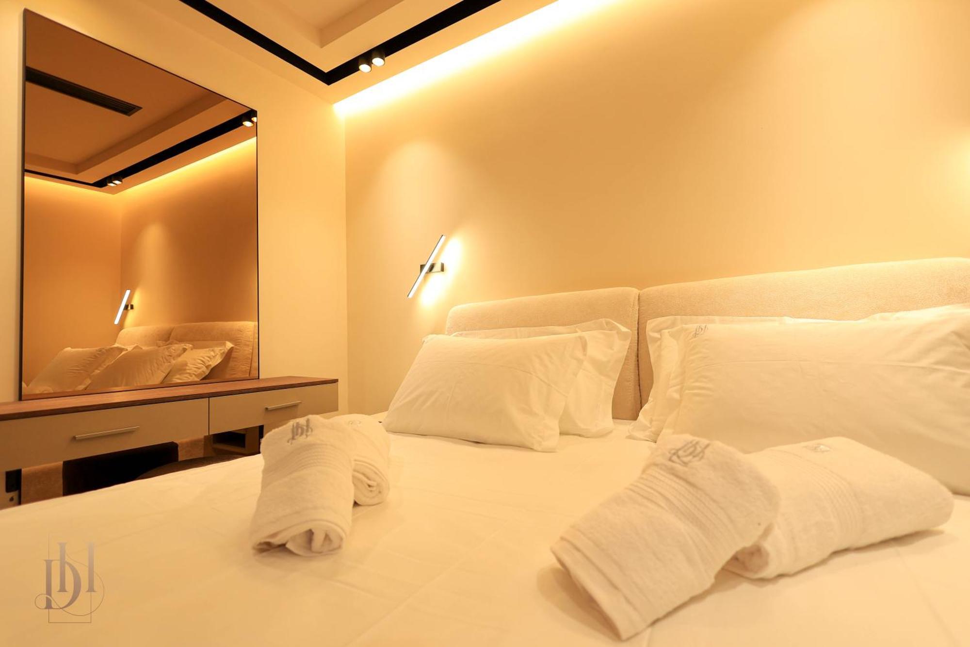 Deha Rooms & Apartments Tirana Kültér fotó
