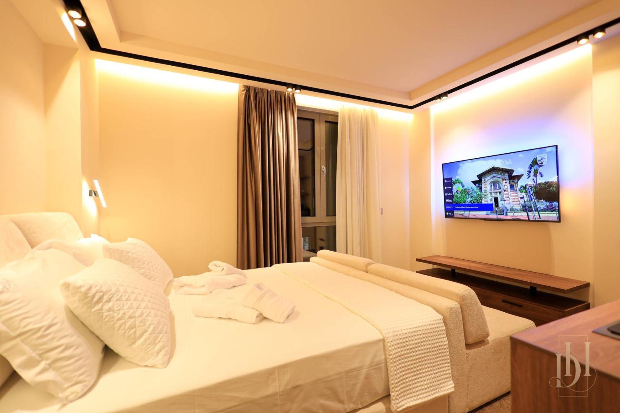 Deha Rooms & Apartments Tirana Kültér fotó
